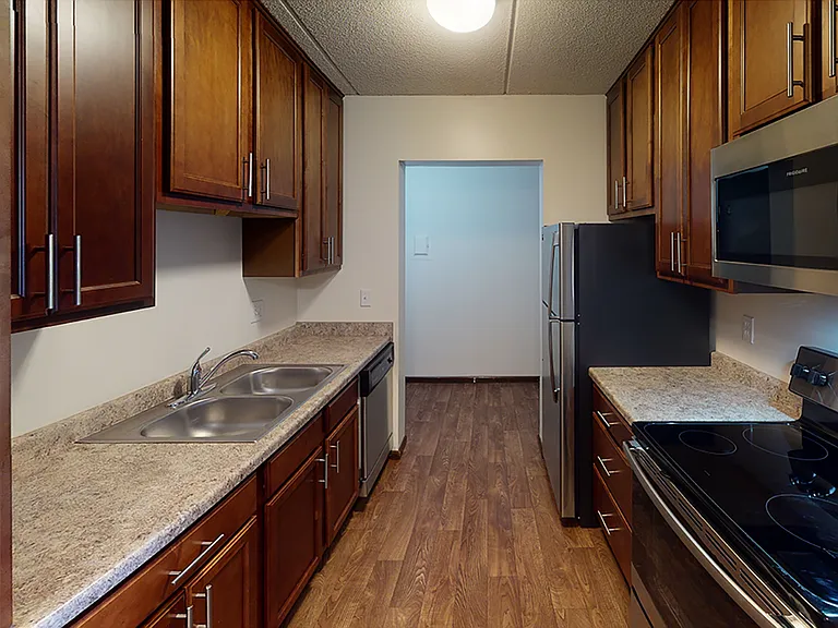 Salem Green Apartments — Photo 28