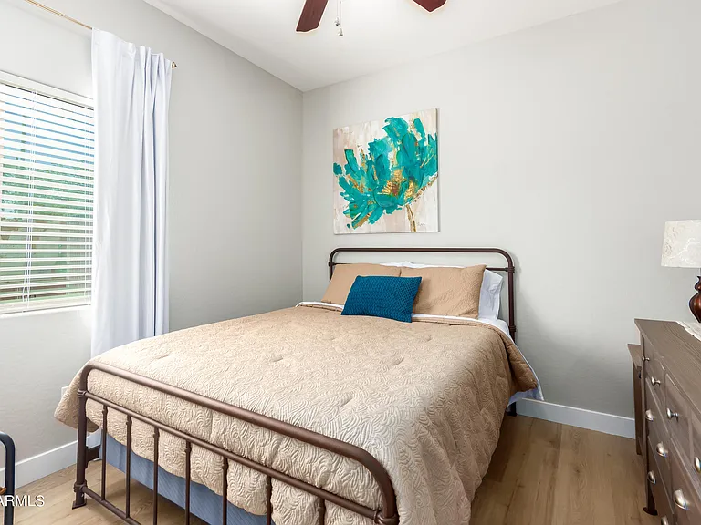 2695 E Rakestraw Ln — Photo 31