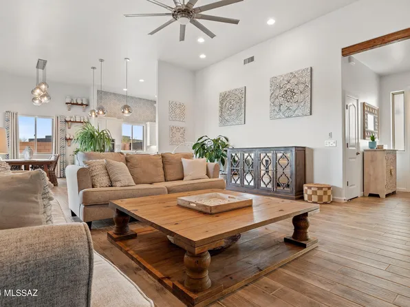 3495 E Shade Rock Pl, Vail, AZ 85641