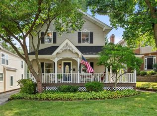 405 Taylor Ave, Glen Ellyn, IL