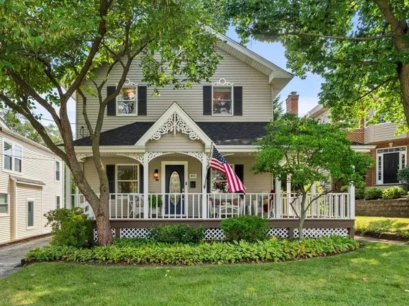 405 Taylor Ave, Glen Ellyn, IL 60137