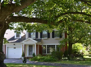 3001 Warrington Rd, Shaker Heights, OH 44120