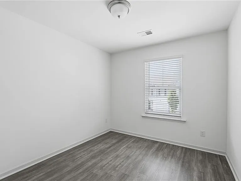 7134 Gladstone Cir — Photo 19