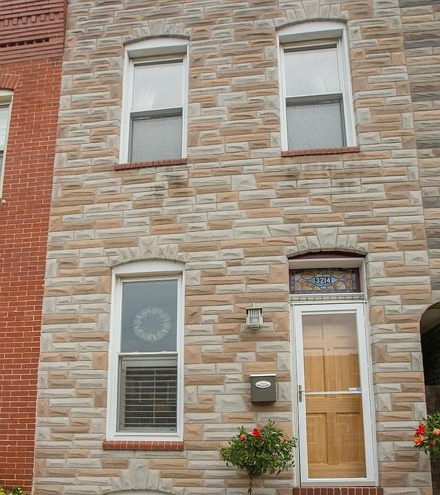 Exterior (Front)