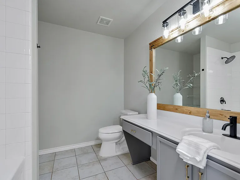 1037 Triple Crown Dr — Photo 17