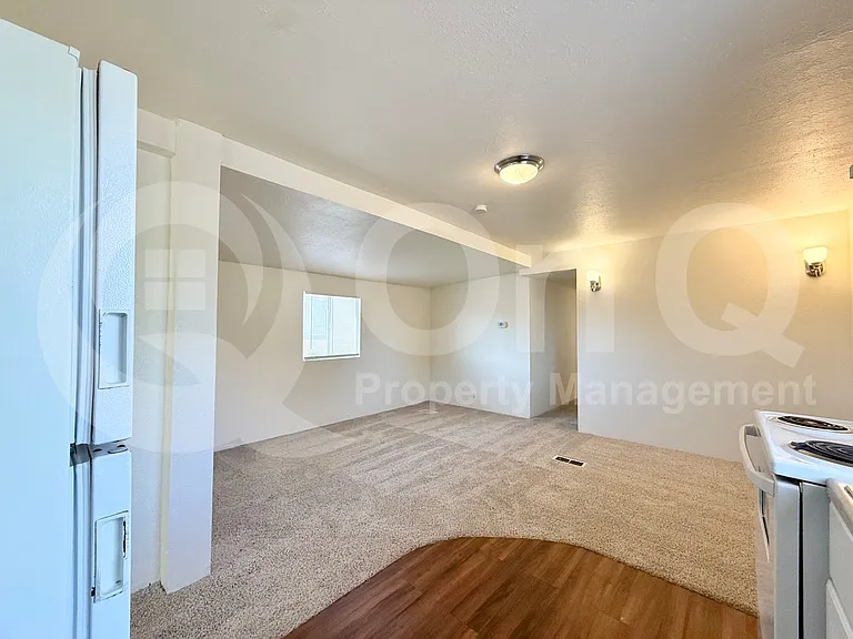 229 N Palm St #7 — Photo 11