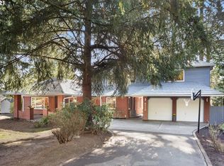 6540 Childs Rd, Lake Oswego, OR 97035