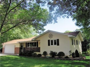 607 1st St S, Buffalo, MN 55313