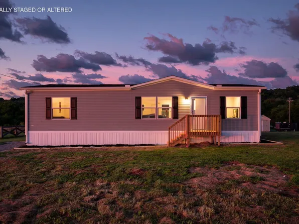 142 Meadow Vw, Pikeville, TN 37367