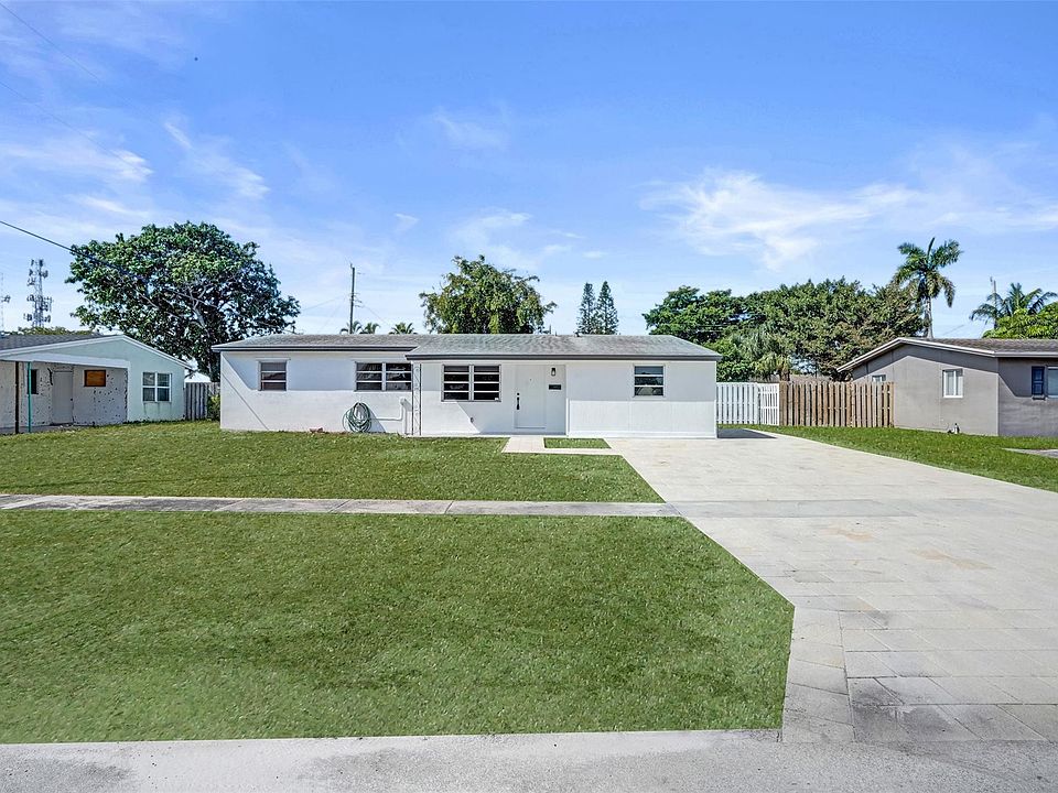 1st image of 1437 SW 1st Avenue
