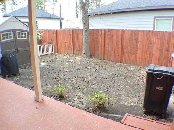 3rd image of 16663 E Alderson