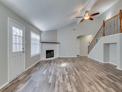 424 Blueberry Hill Ln, Mansfield, TX, 76063