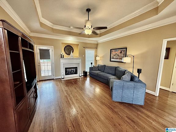 4th image of 145 Stone Cove Dr