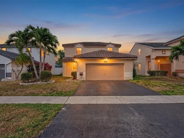 2166 NW 191st Ave, Pembroke Pines, FL 33029