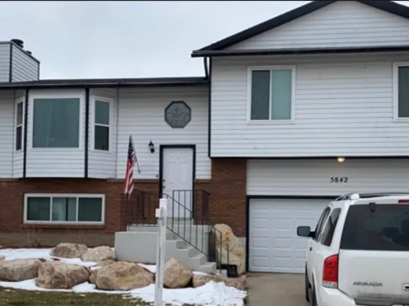 5842 S 2825 W, Roy, UT 84067