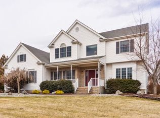 1 Welsh Dr, Hillsborough, NJ 08844
