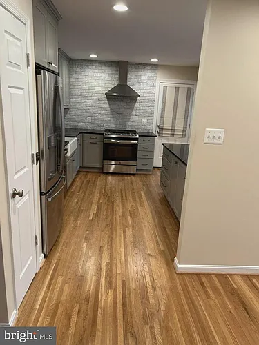 9238 Kristin Ln Photo 1