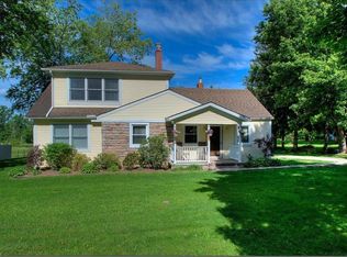 7040 S Boyden Rd, Sagamore Hills, OH 44067