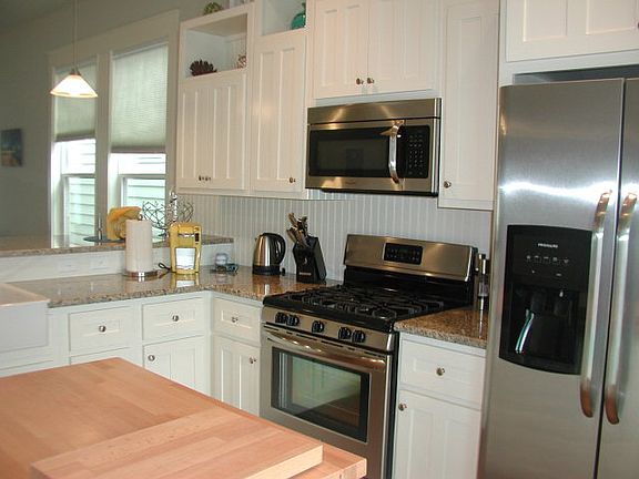 2nd image of 107 Sailhouse Way