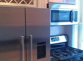 1008 Pleasant St APT 3A, Oak Park, IL