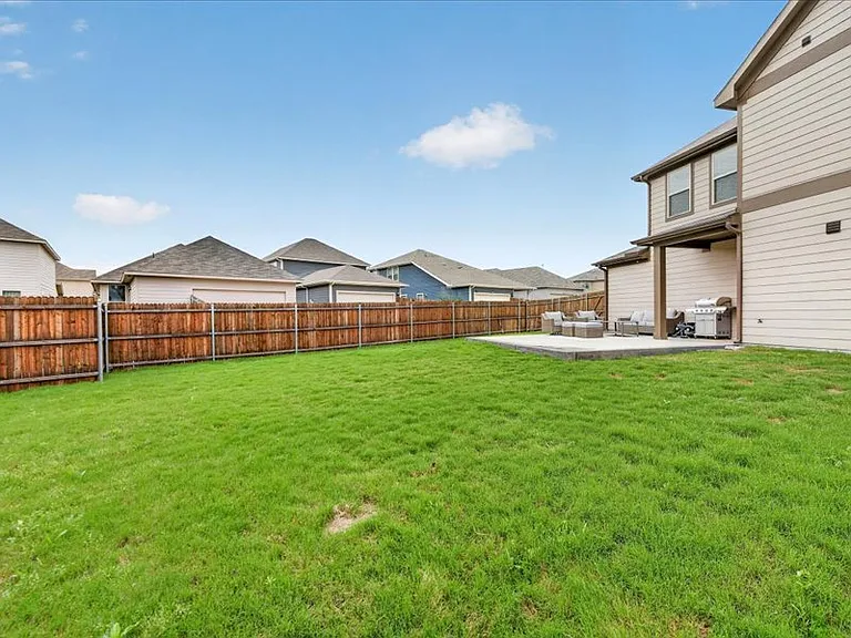 2921 Dixondale Dr — Photo 11