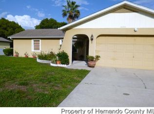 10374 Gifford Dr, Spring Hill, FL 34608