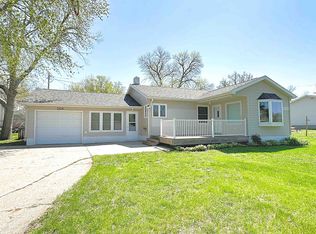 504 Broadway St, Emmetsburg, IA 50536