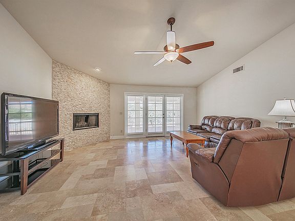 4th image of 14410 N Ibsen Dr