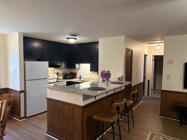 240 Park Ridge Dr, Athens, GA