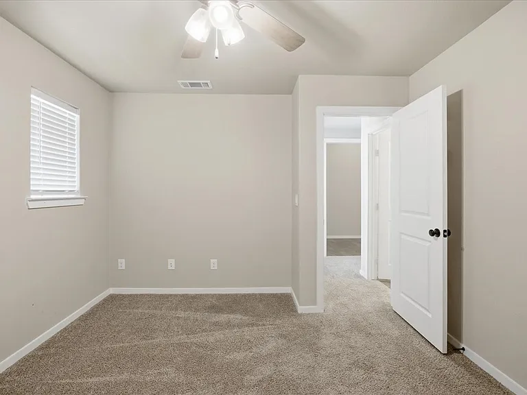 9807 Virginia Ave — Photo 19