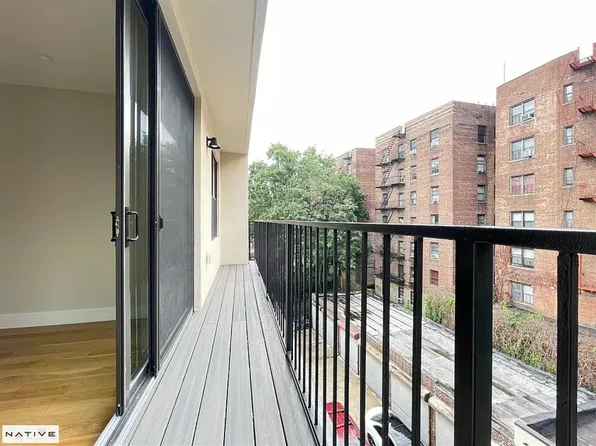 2771 Reservoir Avenue image 5 of 13