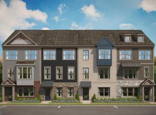 208 Chianti Ter SE, Leesburg, VA 20175