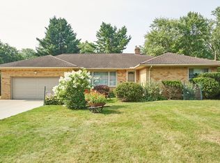 5901 Akins Rd, North Royalton, OH 44133