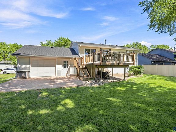 4th image of 113 Ivy Ln