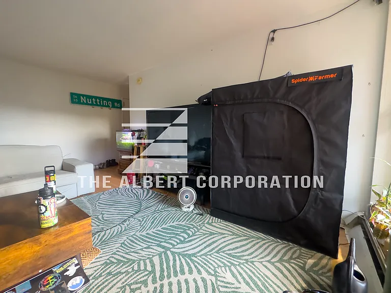140 Kenrick St #17 — Photo 6