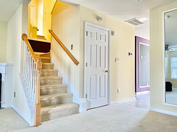 4th image of 1032 Eagles Nest Ln