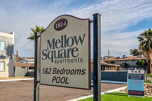 Mellow Square Apartments Photo 1