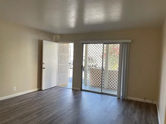 926 Tamarack Ln #1 — Photo 4