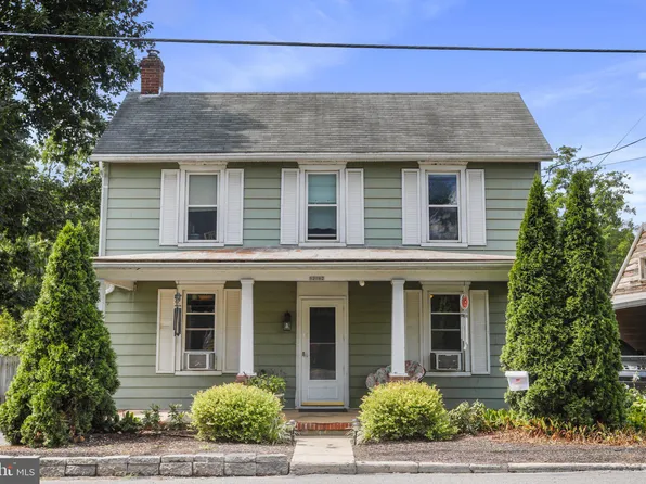 12192 Buchanan Trl W, Mercersburg, PA 17236