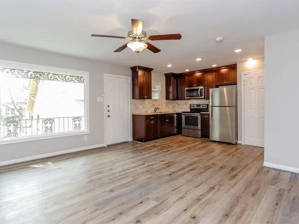 808 W Main St #3, Houston, TX 77006