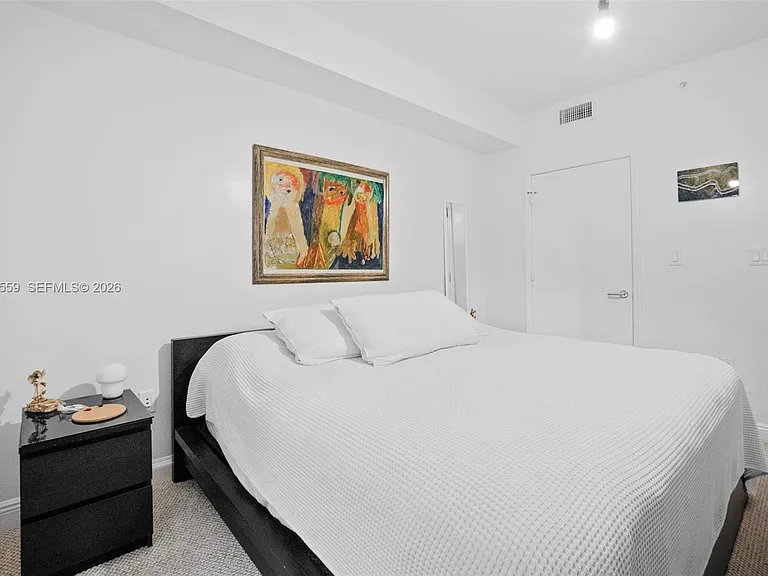 19900 E Country Club Dr #212 — Photo 16