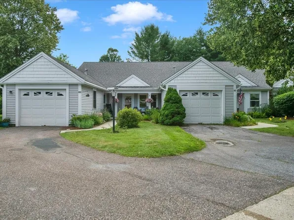 16 Clover Drive #8D, Essex, VT 05452