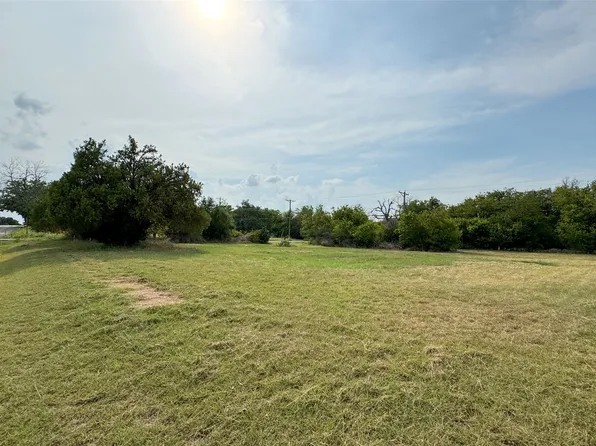 W 14th St #K, Cisco, TX 76437