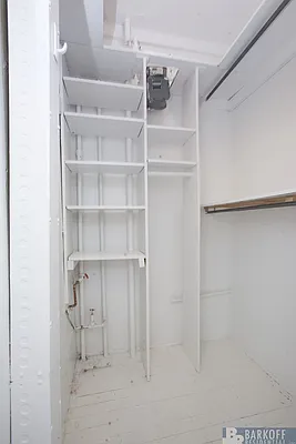 Rented by Barkoff Residential  | media 33