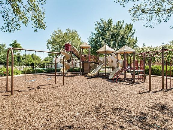 4th image of 2612 Sage Meadow Trl