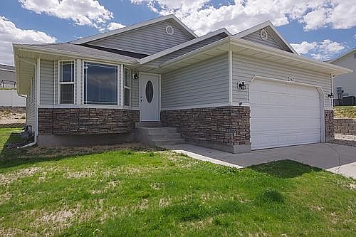 1st image of 5671 Discovery Dr