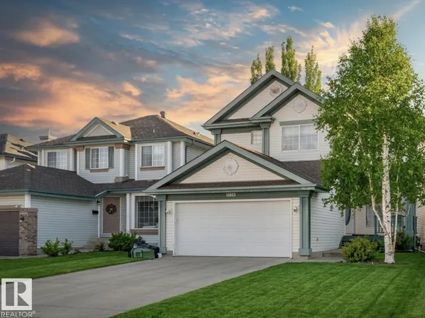 11813 12th Ave NW, Edmonton, AB T6J 7E4