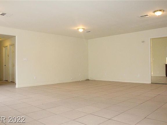 2nd image of 6425 Alomar Ave