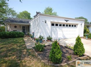 97 Salix Plz, Monroe Township, NJ