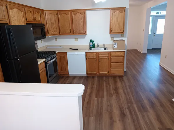 136 Boggs Ave, Pittsburgh, PA 15211